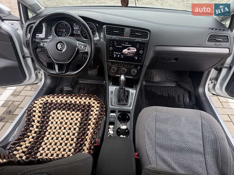 Универсал Volkswagen Golf 2019 в Житомире фото 6 Универсал Volkswagen Golf 2019 в Житомире