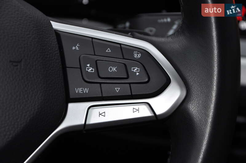 Хетчбек Volkswagen Golf 2022 в Одесі