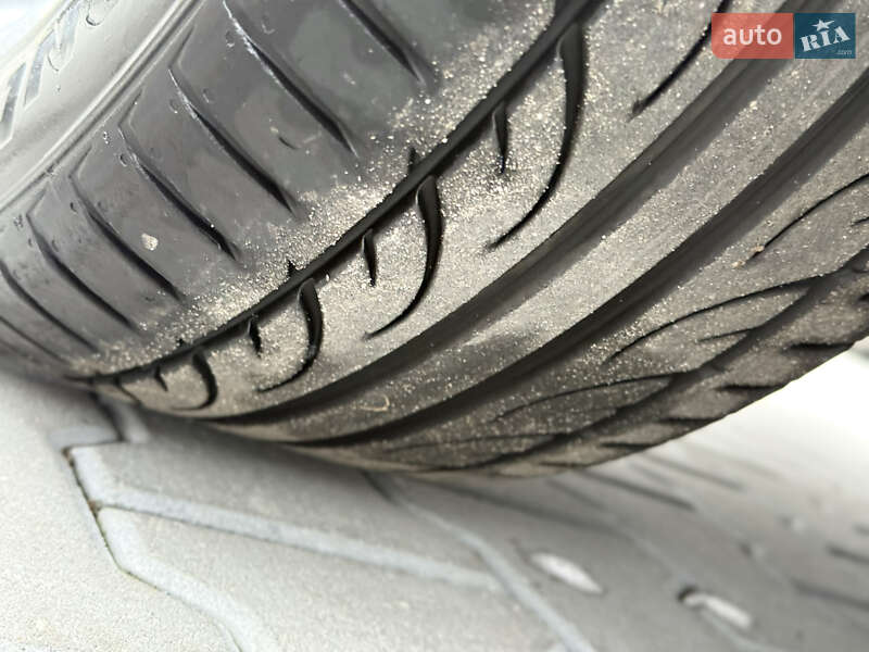 Хэтчбек Volkswagen Golf 2009 в Владимире