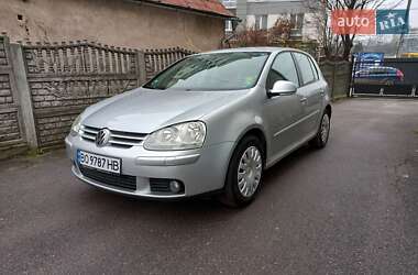 Хэтчбек Volkswagen Golf 2006 в Тернополе