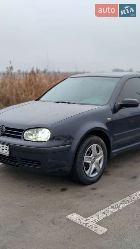 Volkswagen Golf 1999