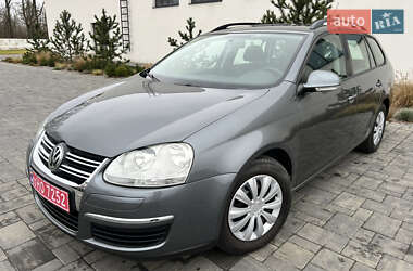 Універсал Volkswagen Golf 2009 в Луцьку