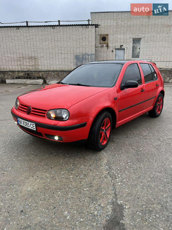 Volkswagen Golf 2000 Volkswagen Golf 2000