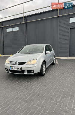 Хэтчбек Volkswagen Golf 2007 в Новомиргороде
