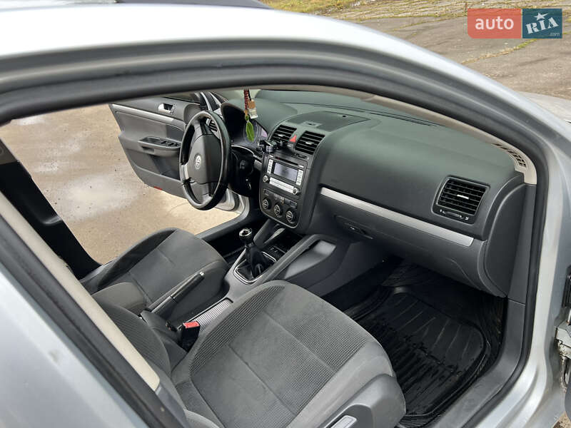 Універсал Volkswagen Golf 2007 в Дрогобичі фото 12 Універсал Volkswagen Golf 2007 в Дрогобичі