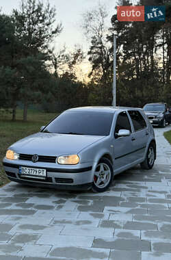 Хэтчбек Volkswagen Golf 1999 в Львове