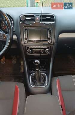 Універсал Volkswagen Golf 2012 в Броварах