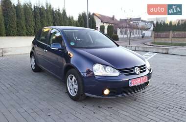 Хэтчбек Volkswagen Golf 2008 в Ровно