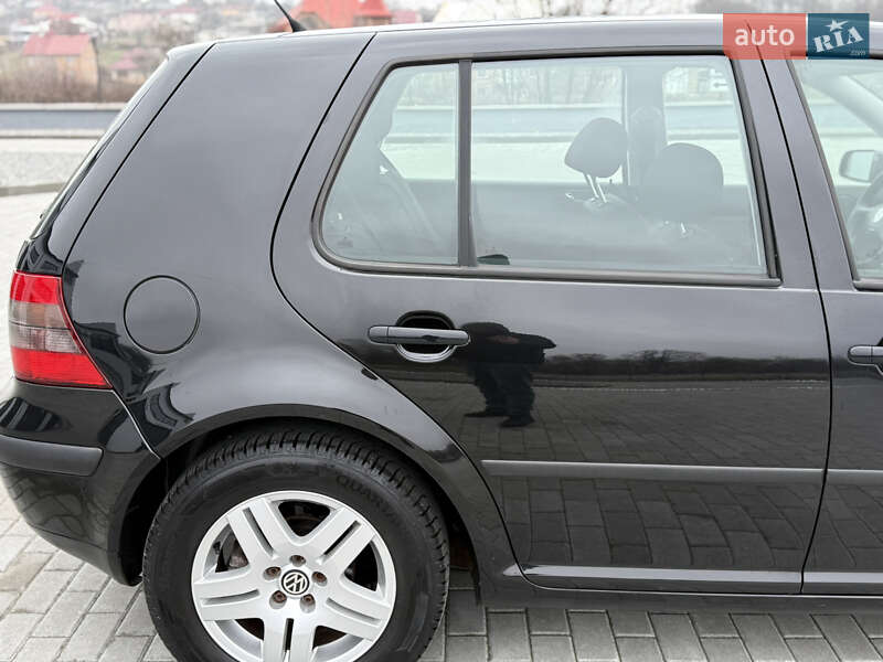 Хэтчбек Volkswagen Golf 2003 в Черновцах фото 28 Хэтчбек Volkswagen Golf 2003 в Черновцах
