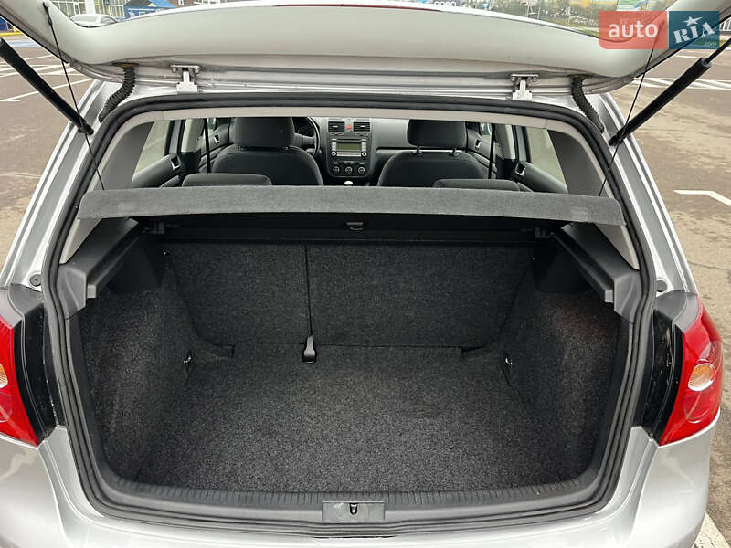 Хэтчбек Volkswagen Golf 2007 в Луцке фото 29 Хэтчбек Volkswagen Golf 2007 в Луцке