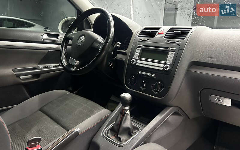 Хэтчбек Volkswagen Golf 2006 в Черновцах фото 15 Хэтчбек Volkswagen Golf 2006 в Черновцах