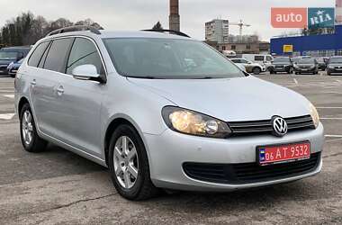 Універсал Volkswagen Golf 2011 в Житомирі
