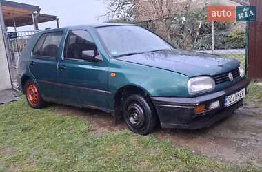Хетчбек Volkswagen Golf 1994 в Стрию