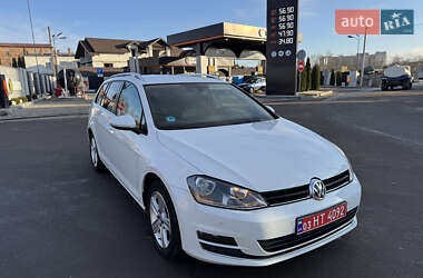 Універсал Volkswagen Golf 2015 в Старокостянтинові