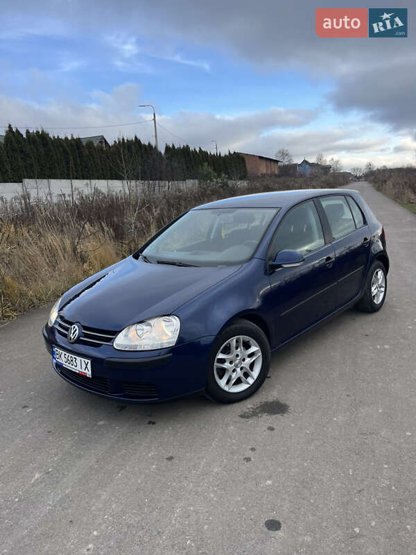 Volkswagen Golf 2005