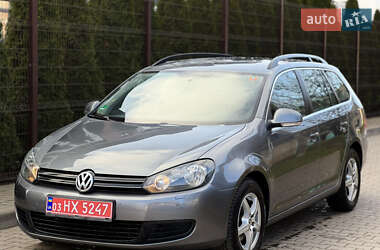 Універсал Volkswagen Golf 2011 в Старокостянтинові
