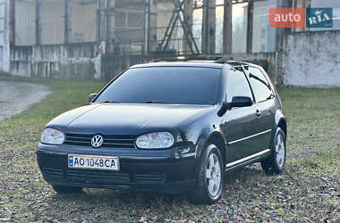 Универсал Volkswagen Golf 1999 в Хусте