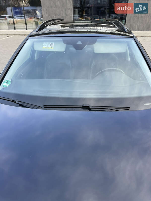 Универсал Volkswagen Golf 2016 в Ужгороде