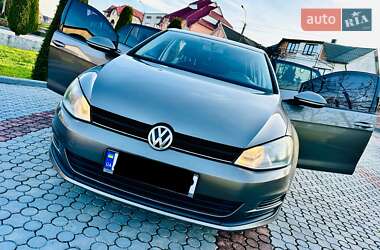 Хетчбек Volkswagen Golf 2014 в Грушево