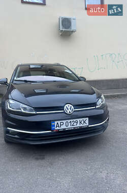 Универсал Volkswagen Golf 2020 в Запорожье