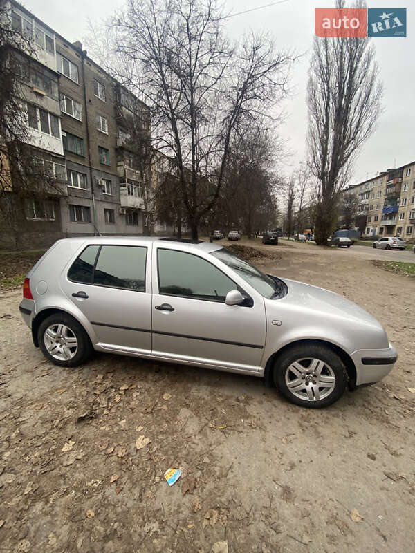 Хэтчбек Volkswagen Golf 2001 в Каменском фото 3 Хэтчбек Volkswagen Golf 2001 в Каменском