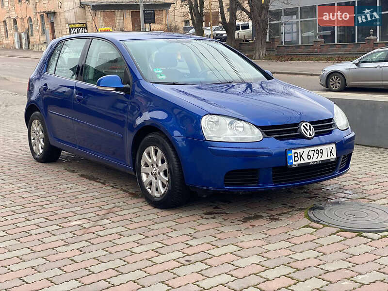 Volkswagen Golf 2005