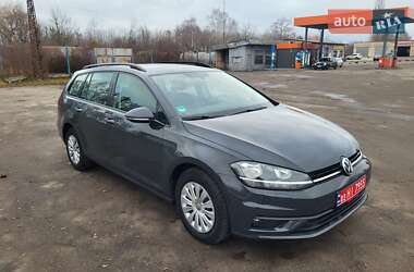 Универсал Volkswagen Golf 2018 в Нововолынске