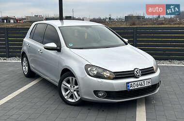 Хэтчбек Volkswagen Golf 2009 в Мукачево