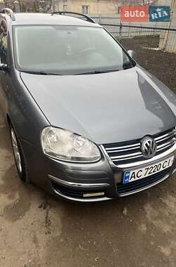Универсал Volkswagen Golf 2008 в Горохове