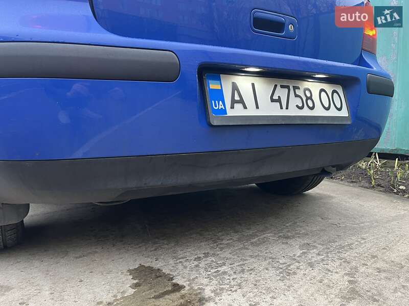 Хетчбек Volkswagen Golf 2001 в Києві фото 16 Хетчбек Volkswagen Golf 2001 в Києві