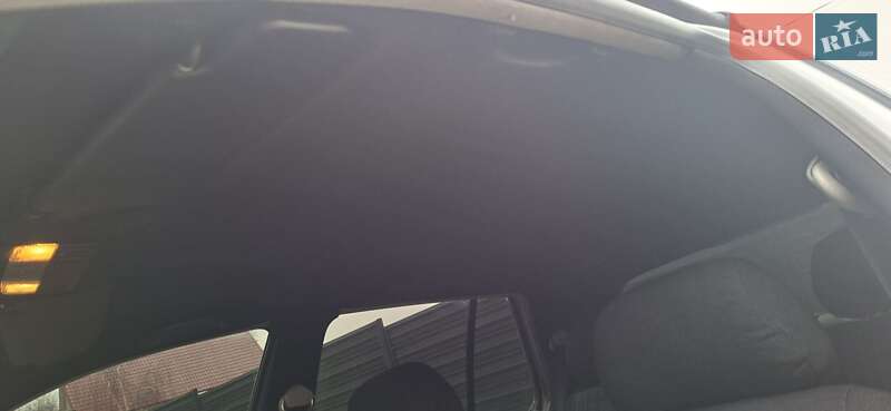 Volkswagen Golf 2000