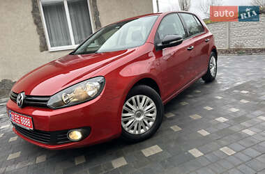 Хетчбек Volkswagen Golf 2009 в Дубні