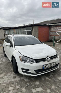 Универсал Volkswagen Golf 2015 в Львове
