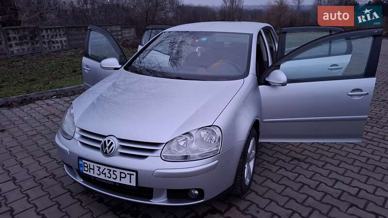 Хэтчбек Volkswagen Golf 2008 в Подольске фото 25 Хэтчбек Volkswagen Golf 2008 в Подольске