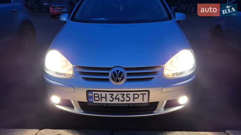Хэтчбек Volkswagen Golf 2008 в Подольске фото 7 Хэтчбек Volkswagen Golf 2008 в Подольске