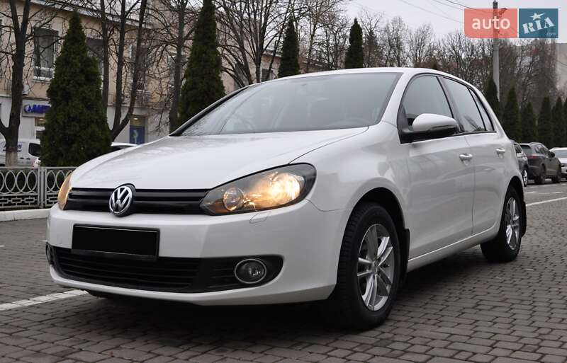 Хэтчбек Volkswagen Golf 2011 в Одессе