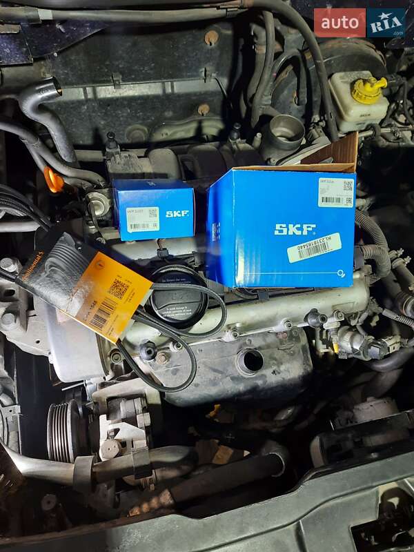 Универсал Volkswagen Golf 2002 в Запорожье