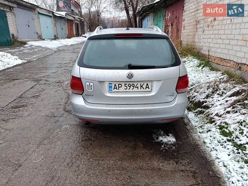 Універсал Volkswagen Golf 2010 в Запоріжжі фото 3 Універсал Volkswagen Golf 2010 в Запоріжжі