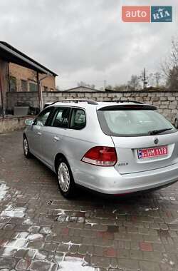 Универсал Volkswagen Golf 2009 в Луцке