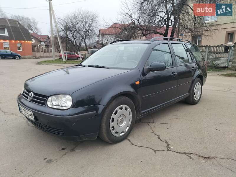 Volkswagen Golf 2001