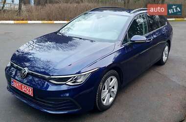 Універсал Volkswagen Golf 2021 в Києві