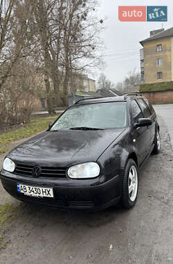 Універсал Volkswagen Golf 1999 в Звягелі