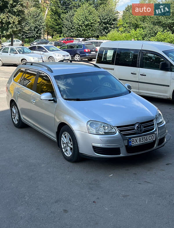 Універсал Volkswagen Golf 2008 в Шепетівці