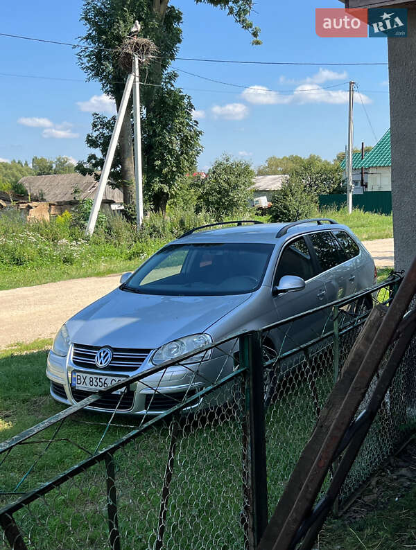 Універсал Volkswagen Golf 2008 в Шепетівці