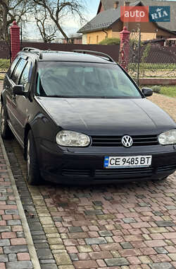 Универсал Volkswagen Golf 2003 в Черновцах