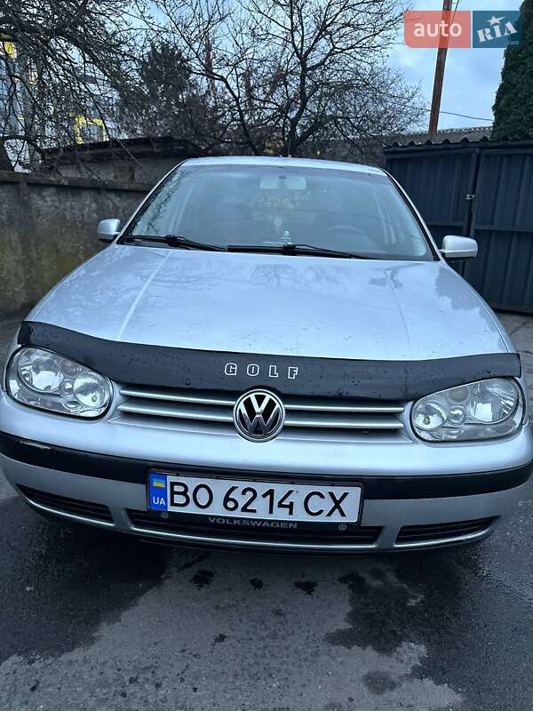 Хетчбек Volkswagen Golf 2000 в Збаражі