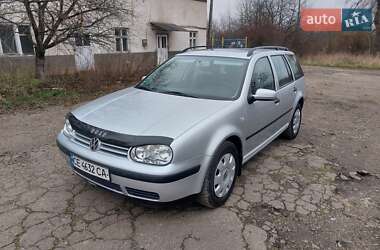 Универсал Volkswagen Golf 2001 в Кицмани