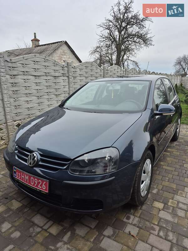 Volkswagen Golf 2005