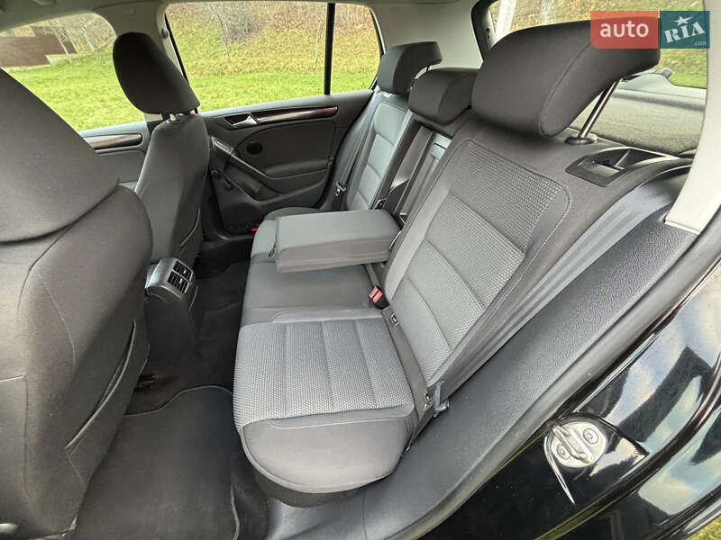 Хетчбек Volkswagen Golf 2009 в Надвірній фото 22 Хетчбек Volkswagen Golf 2009 в Надвірній