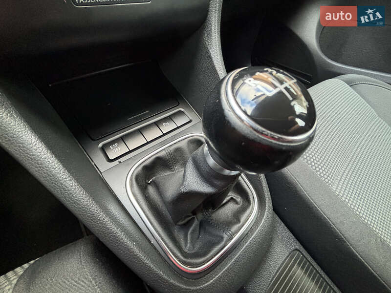 Хетчбек Volkswagen Golf 2009 в Надвірній фото 36 Хетчбек Volkswagen Golf 2009 в Надвірній